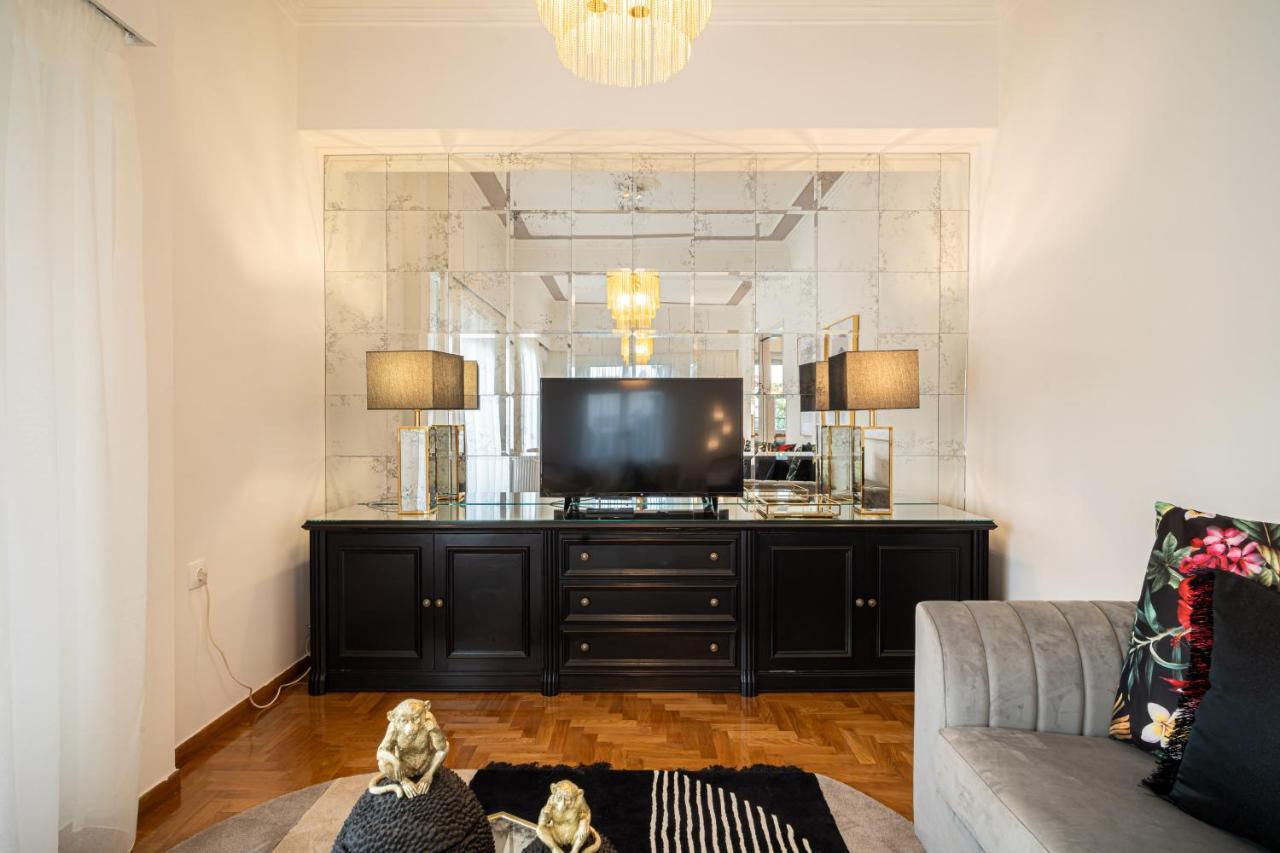 Luxury Apartment Vol 2 Close To The Lake อิโออันนินา ภายนอก รูปภาพ